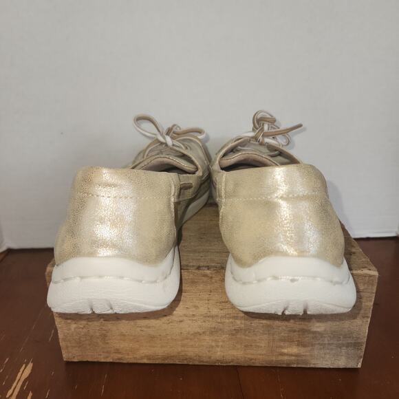 Croft and Barrow with Ortholite Comfort Boat Shoes Womens Size 9M Shimmery Gold - Picture 6 of 8